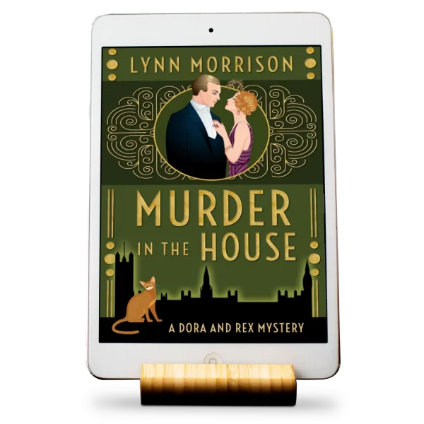 Murder in the House by Lynn Morrison ebook